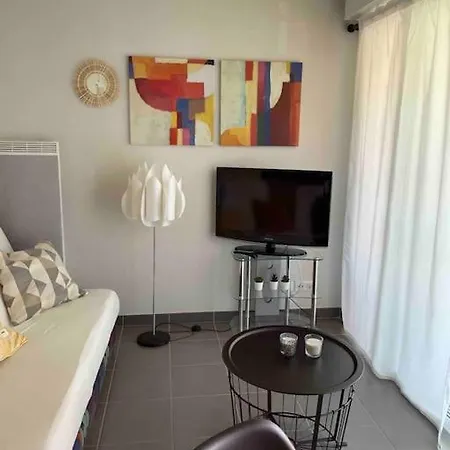 Coquett1 Bis En Avec Parking Prive Appartamento